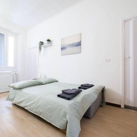 Apartment 4 Stops From The City Center Milaan Buitenkant foto