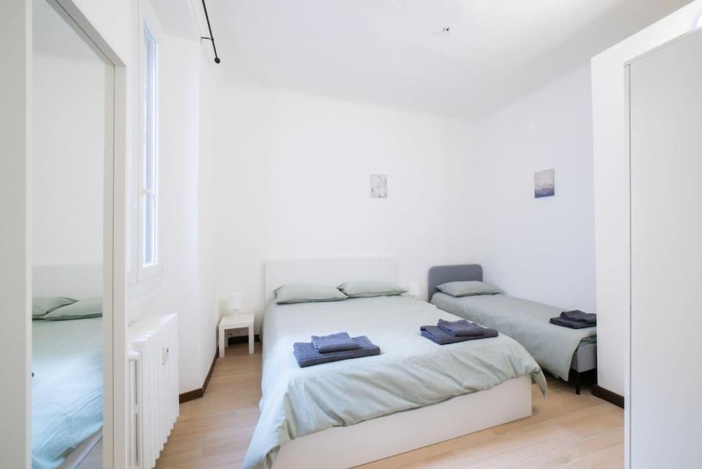 Apartment 4 Stops From The City Center Milaan Buitenkant foto